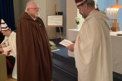 Larry_Painter_Pilgrim_1