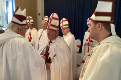 Presenting_Larry_Shiny_1